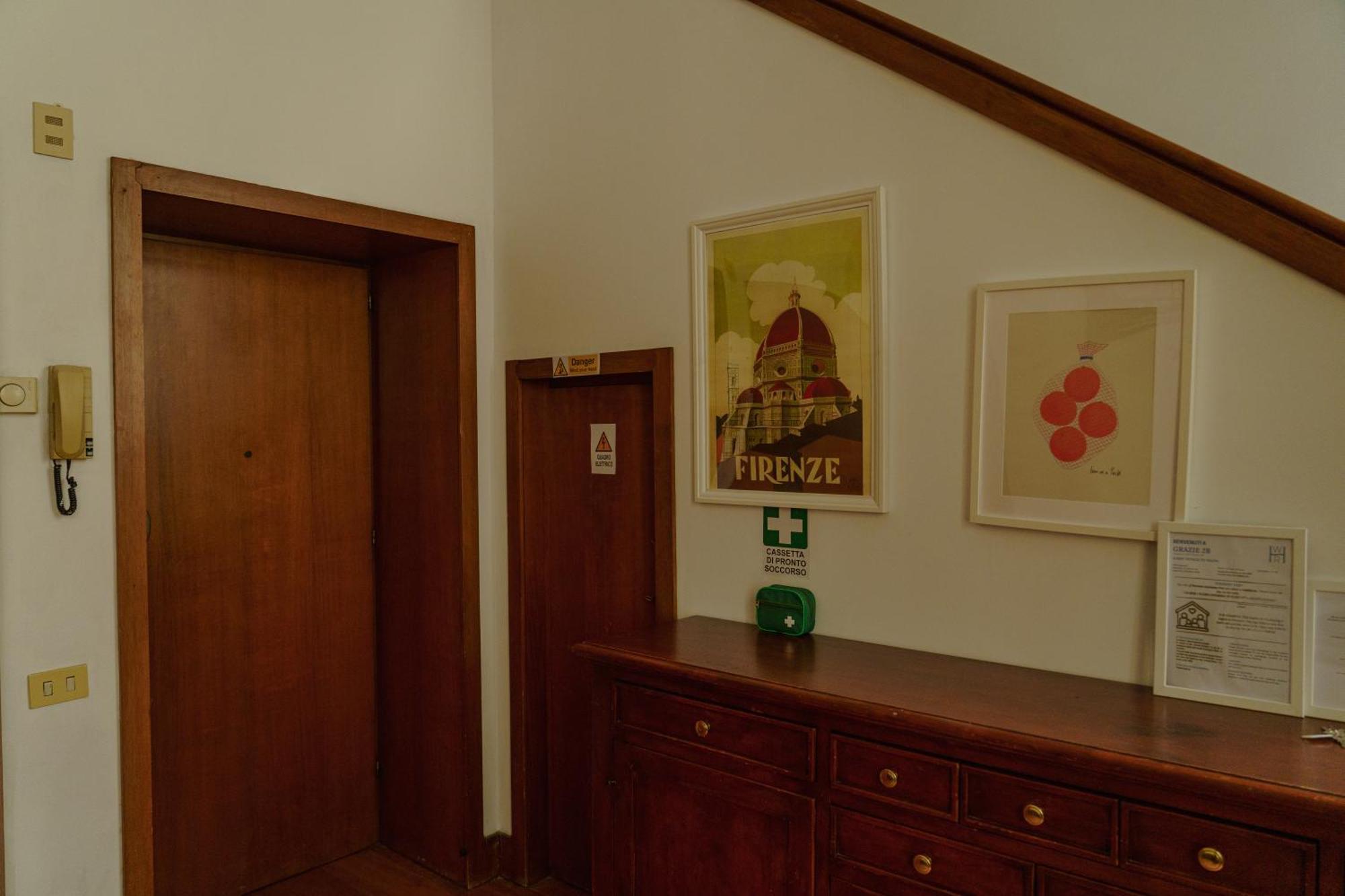 Nice One Bedroom In Historical Building Флоренція Екстер'єр фото